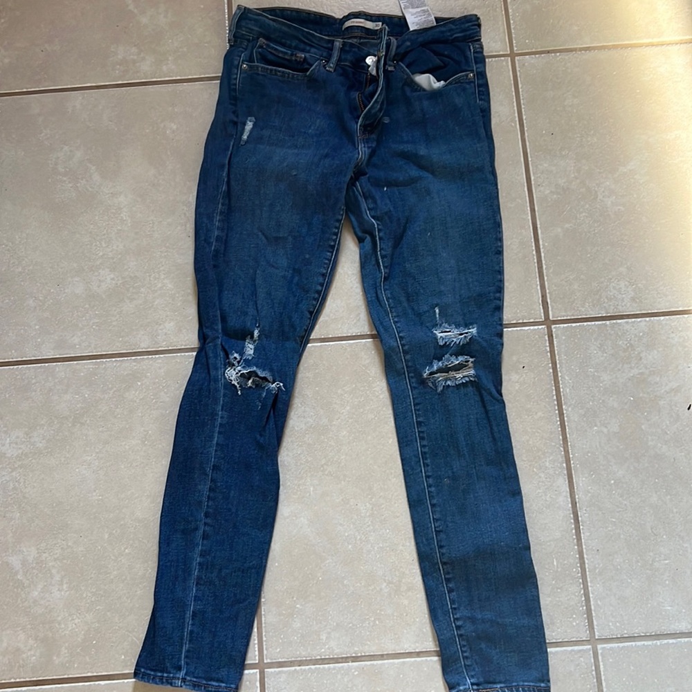 Levi’s 711 skinny